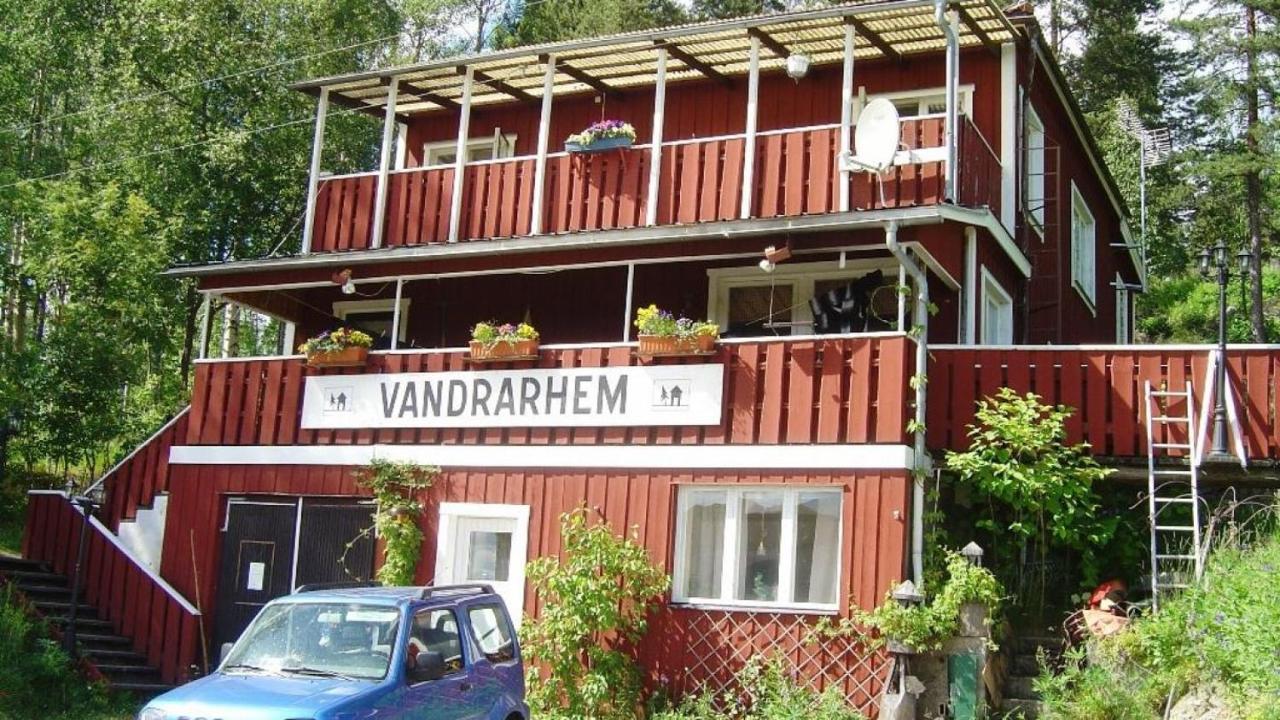 Hassela Vandrarhem Exterior photo